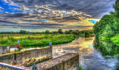 avon ringwood river weir landscape water hay field fence grass hdr