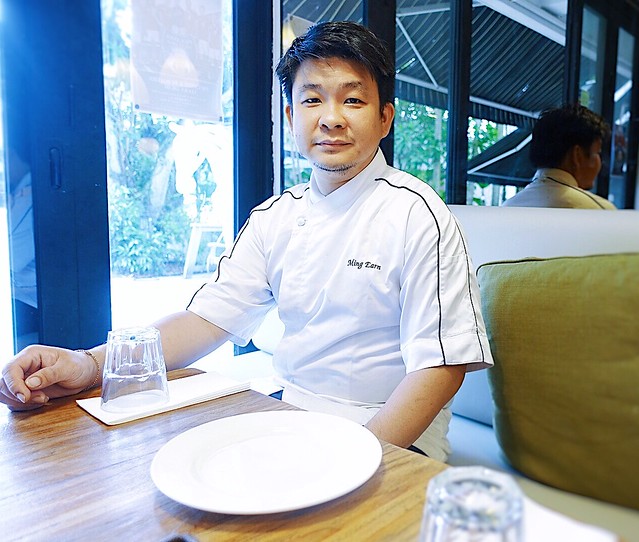 Senior Head Chef Ming Earn
