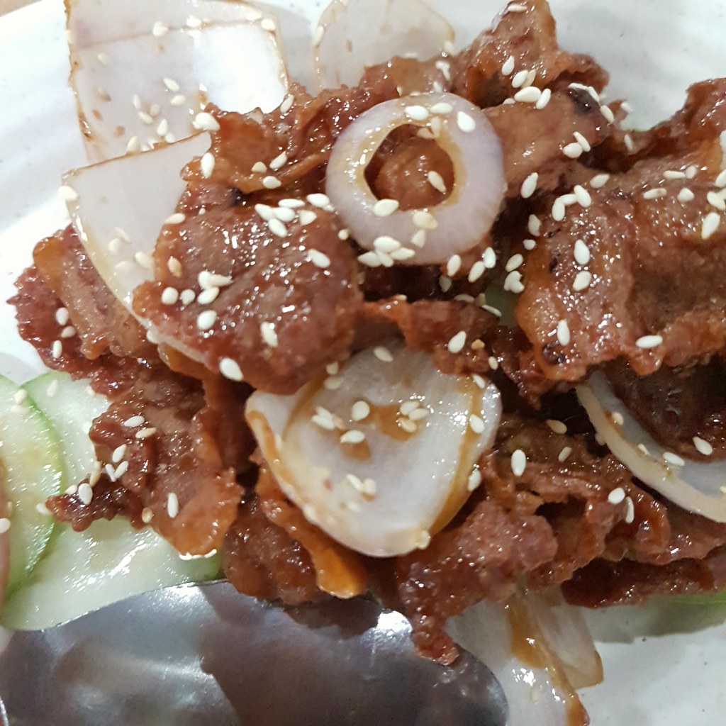 爆花腩肉 Stir fried Pork Belly (S) $16 @ Leong Ya Kitchen 梁雅 USJ 10