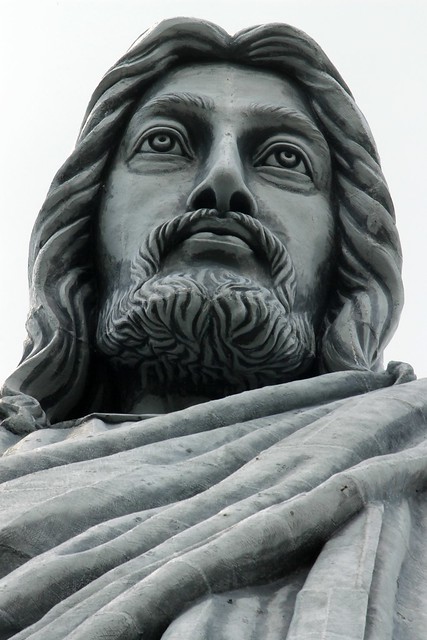 Buntu Burake Jesus Statue