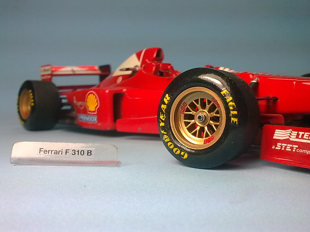 MT: Ferrari 310 B Revell AG 1/24 35818222370_8ecc31917b_b