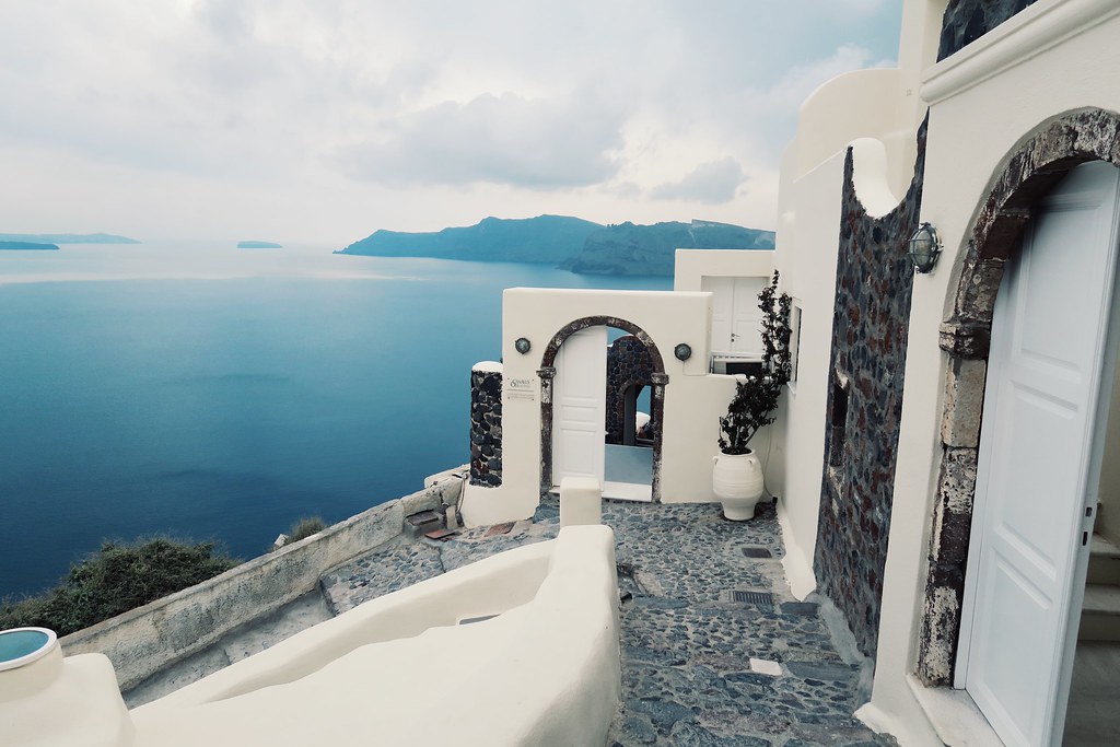 The Little Magpie Santorini Greece Guide