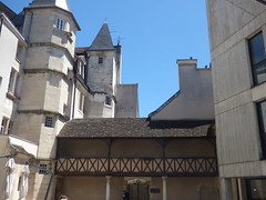 La Maison des Cariatides - Rue Lamonnoye, Dijon - Photo of Arc-sur-Tille