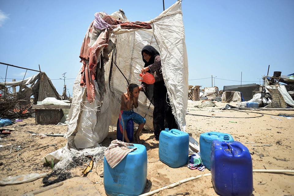 A Palestinian family lives in a very miserable situation in Gaza - Khan Younis, they suffer the lack of power, water, and there's no provider for the family.