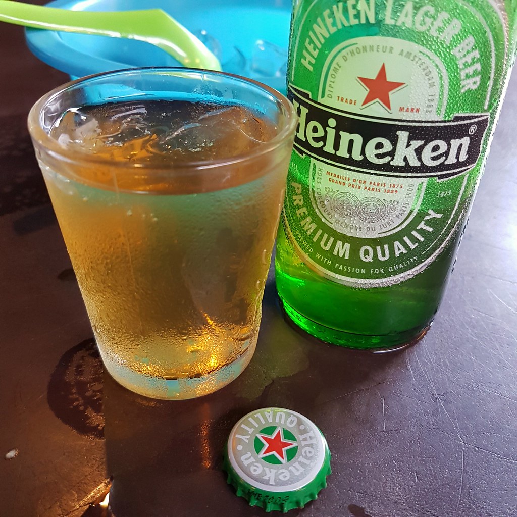 荷兰海尼根啤酒 Heinekken $12.90 @ Kuchai Lama Food Court at Old Klang Road
