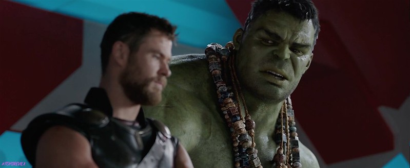 Thor Ragnarok Trailer 2 Screengrab Thor Hulk Chat