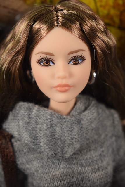 2016 Barbie The Look City Chic Style DYX63 (1)