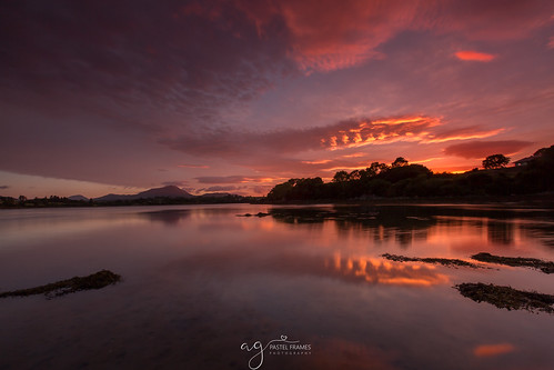 muckishreflections sunset codonegal incredible sky colours clouds perfect water canon5dmark3 canon1635mm travelphotography travel sightseeing landscape landscapephotography beauty beautiful ireland