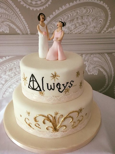 Cake by Timeless Cakes Cork