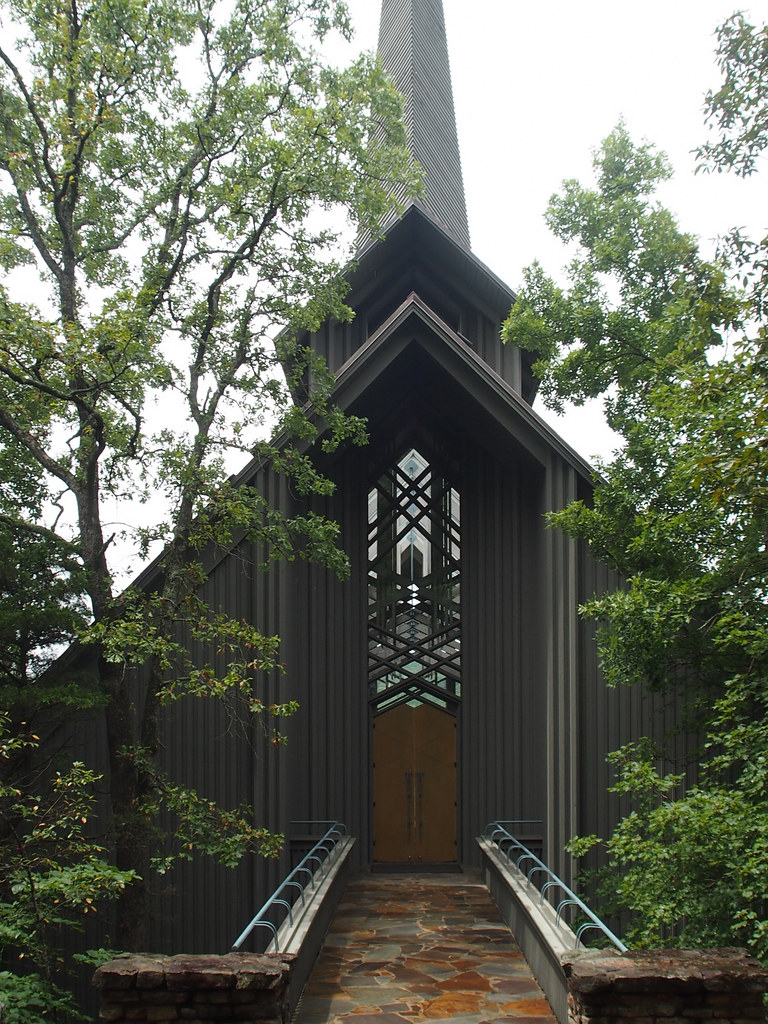 Thorncrown Chapel