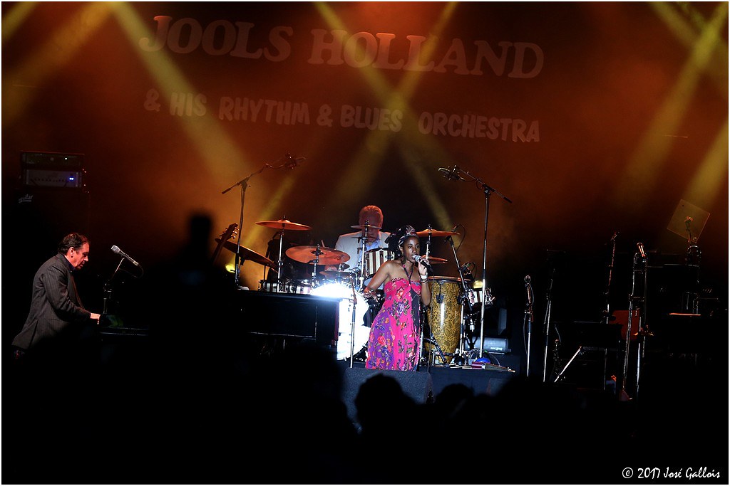 Jools Holland & His Rhythm 'n Blues Orchestra