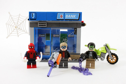 LEGO Marvel Super Heroes Spider-Man: Homecoming ATM Heist Battle (76082)