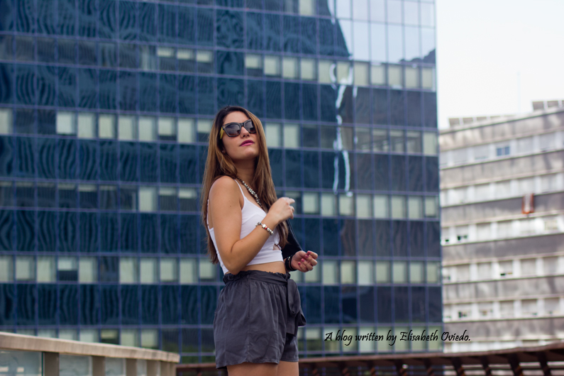 shorts grises look verano 2017 heelsandroses brandi with love blogger malagueña blogger barcleona  (3)