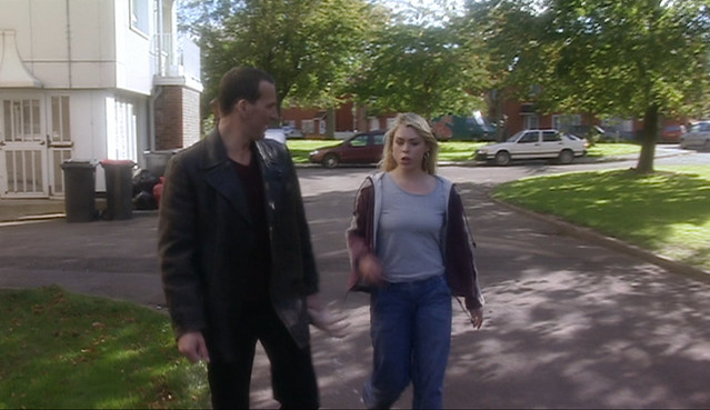 Doctor Who (2005) 1x01 -Rose- 06