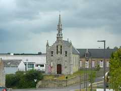 ChurchOnAHill - Photo of Plaudren