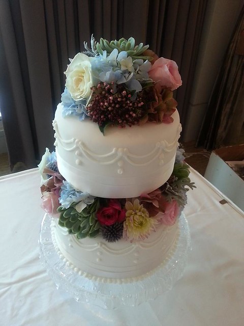 Cake by Wedding Cakes Wellington
