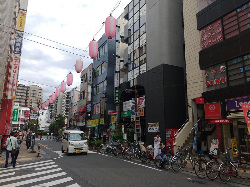 calle_angosta_japon