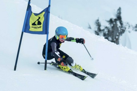 Jak lyžovat s dětmi, které už lyžovat umí