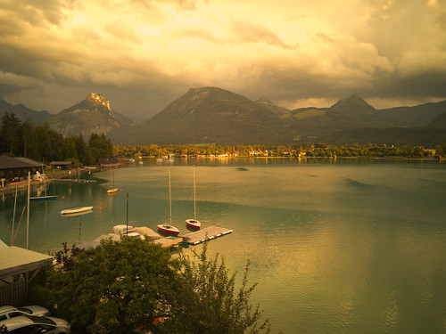 water lake lakeside austria summer mountain mountains huawei huaweimate9 leica leicadoublecamera sunrise sunset sun travel