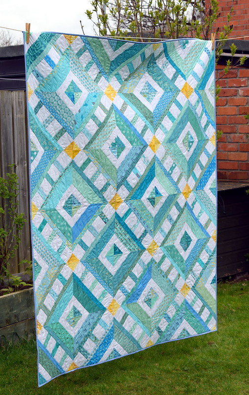 Sun, Sea and Sky Quilt (Quilt Now Magazine August17)