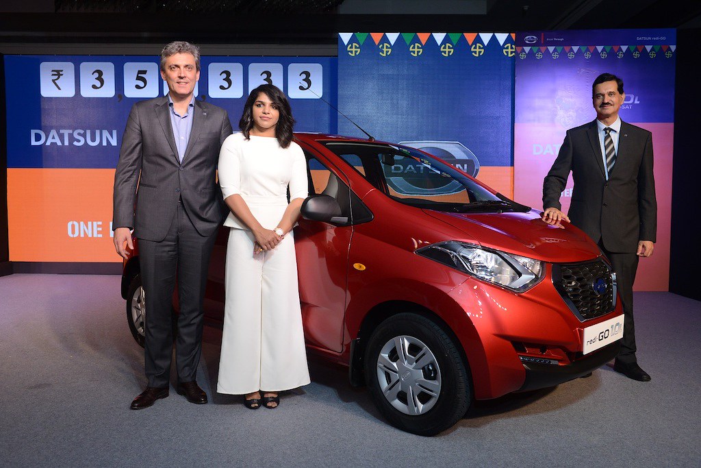 (L-R) Arun Malhotra, Sakshi Malik  and Jerome Saigot at the launch of Datsun redi-GO 1.0ltr