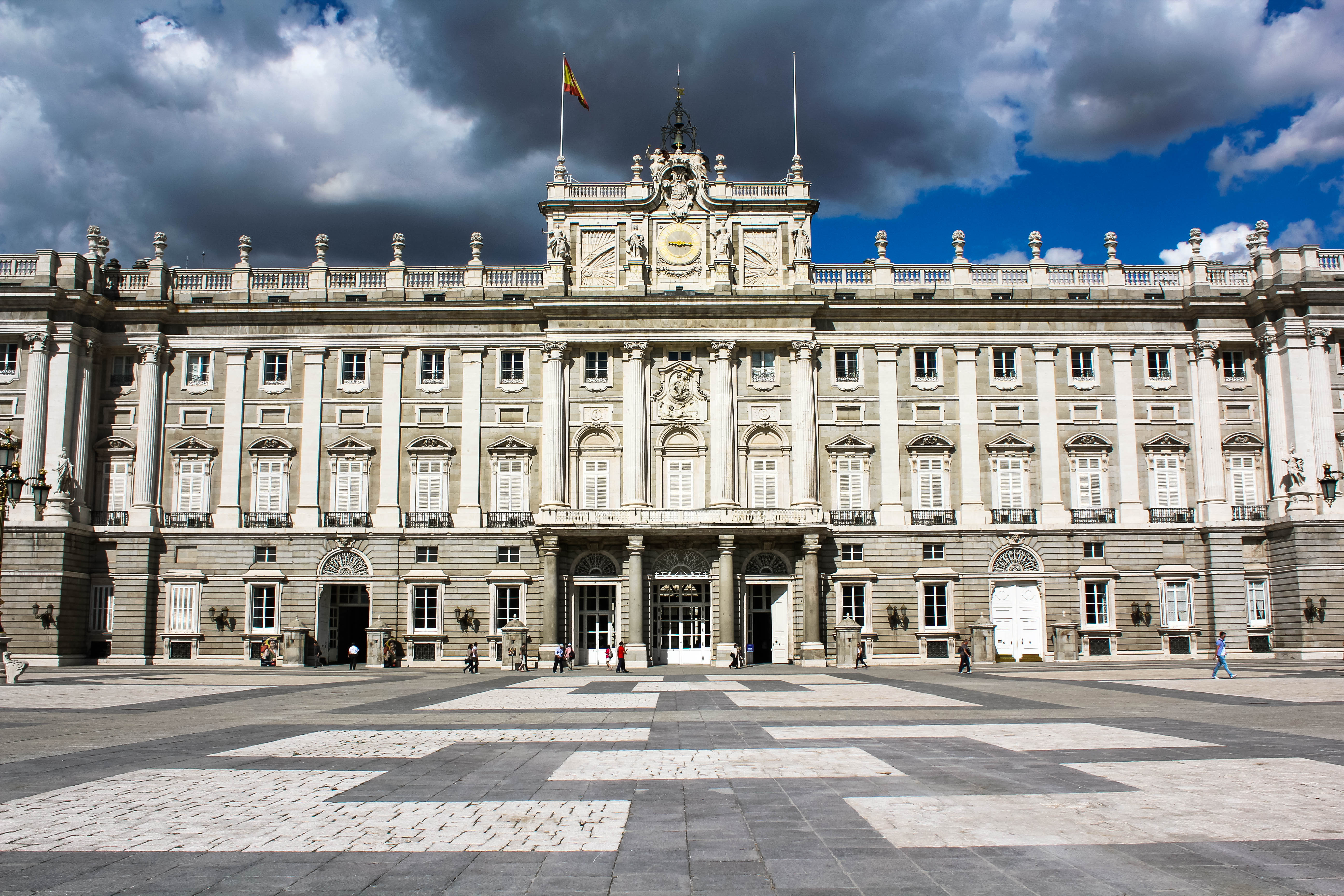 5 Reasons to Visit Madrid This Spring