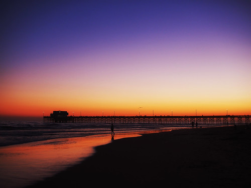 sea ocean beach water pacificocean sunset sunsets newportbeach orangecounty california newportpier