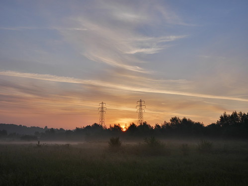 england hertfordshire glenfaba dawn light mist pylons sunrise clouds
