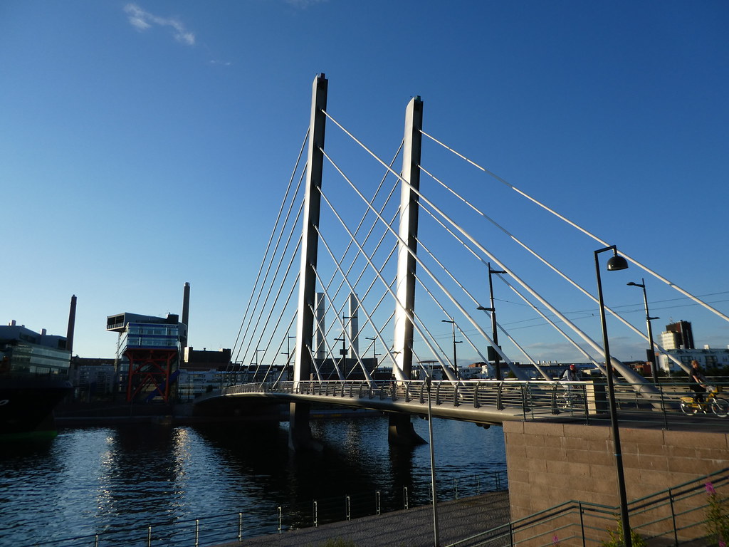 Crusell Bridge, Ruoholahti, Helsinki 