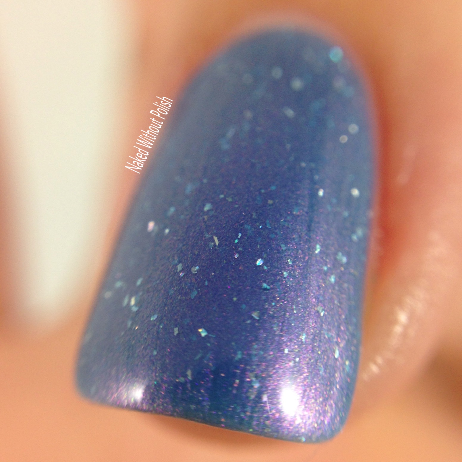 Cameo-Colours-Lacquers-Listless-Lilac-5