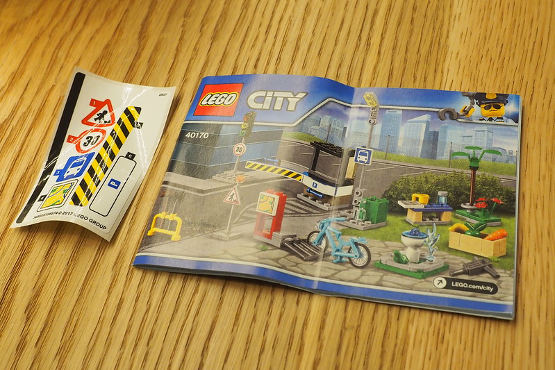 LEGO City Accessory Pack (40170)