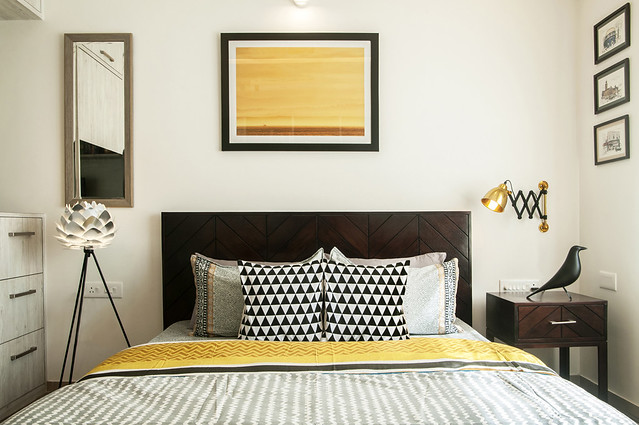 minimalist bed room