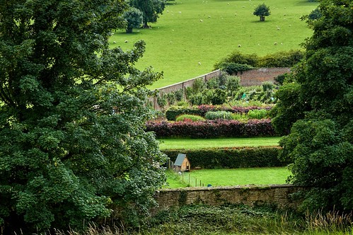 helmsley northyorkshire england gb helmsleycastle helmsleywalledgarden duncombepark trees gardens howardianhills