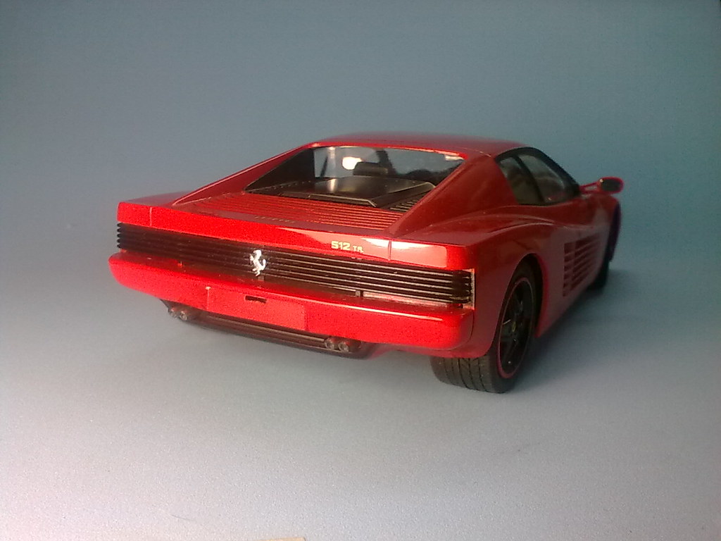 MT: Ferrari 512 TR Europa Fujimi 1/24 36169963466_ab7a6a44fa_b