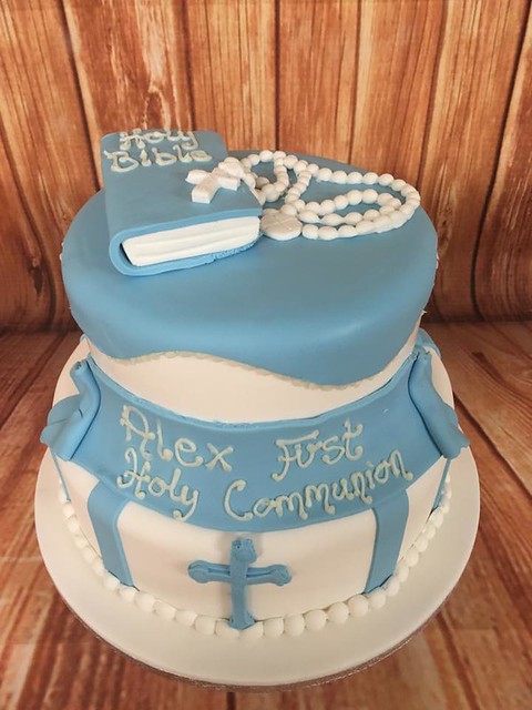 Cake from Betsys bakery by Angela