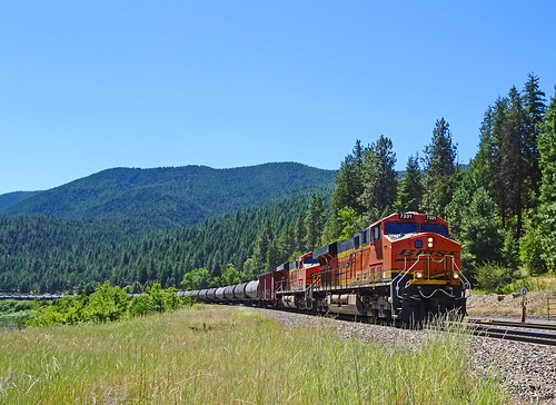 railroad railway train locomotive engine bnsf mrl mountain oil trees