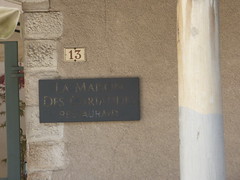 La Maison des Cariatides - Rue Lamonnoye, Dijon - sign
