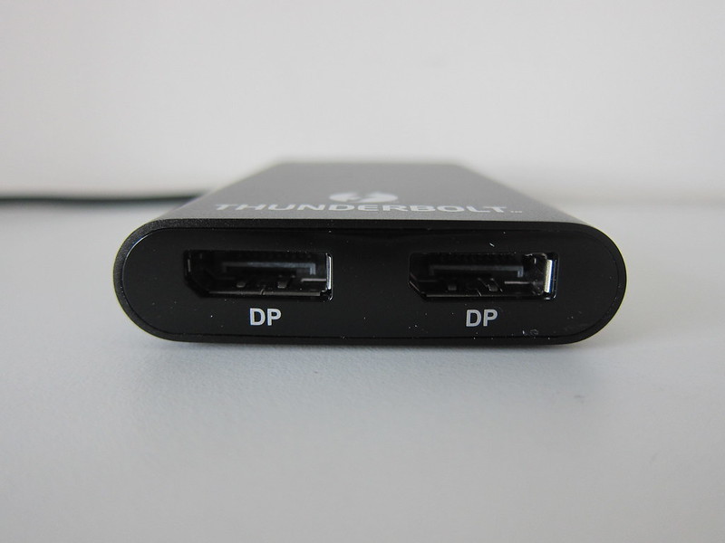 Cable Matters Thunderbolt 3 to Dual DisplayPort Adapter - Dual DisplayPort