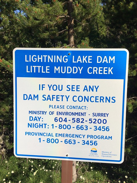 Funny dam sign