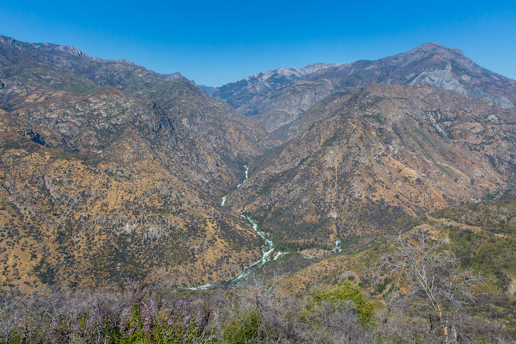 Kings Canyon and Sequoia National Park