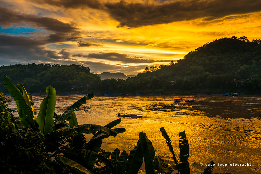 Sunset of Mekong River in Luang Prabang