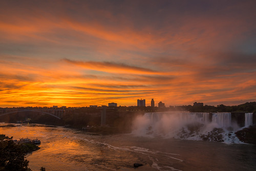 sunrise niagara nikon nature sky clouds colors amazing beautiful scenery scenic outdoors river water waterfall cascade waterscape ontario canada travel summer holiday morning early d750 landscape