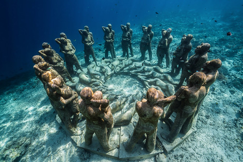 Nest, an Underwater Sculpture by Jason deCaires Taylor, Rises from the Seabed in Indonesia