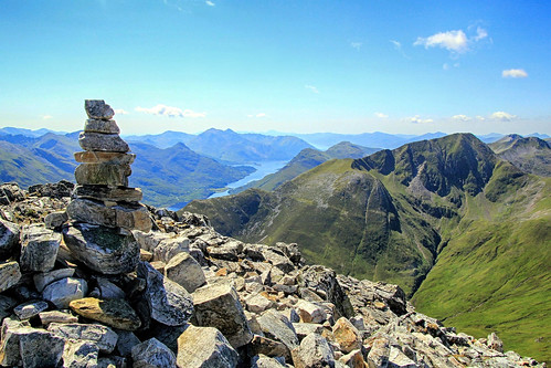 nagruagaichean maidens mamores mountain munro mountains mountainside summit peak scotland countryside outside outdoor scenic scenery bluesky cairn rock view ambodach lochleven