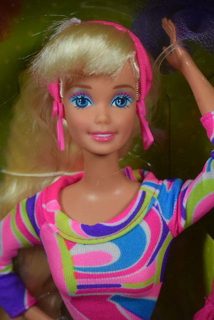2016 Barbie Totally Hair 25th Anniversary DWF49 (1)