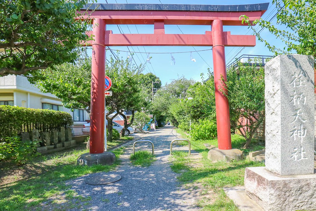 鎌倉の土地：荏柄天神社への参道