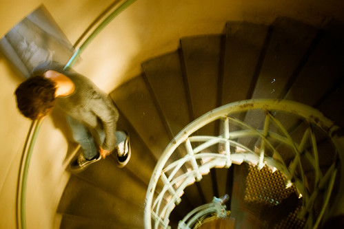 People moving down stairs inside the Siegessäule