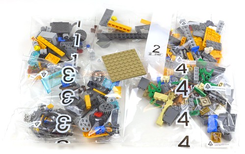 LEGO City 60159 Jungle Halftrack Mission 03