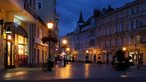 shiftn zielonagóra lubuskie polska poland polen night noc wieczór evening miasto city cityscape street ulica