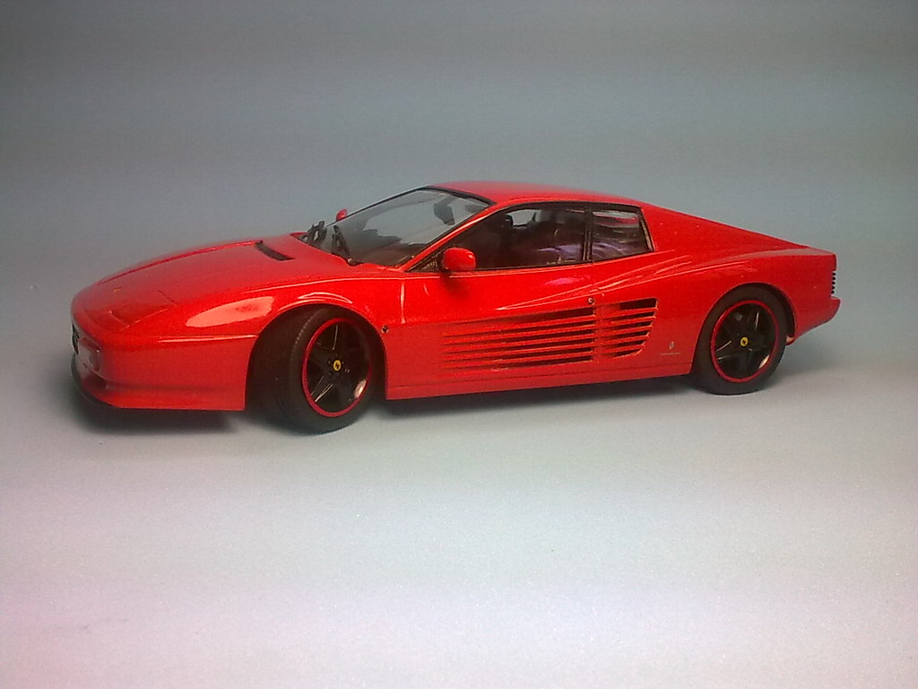 MT: Ferrari 512 TR Europa Fujimi 1/24 36169970876_09d7d26288_b